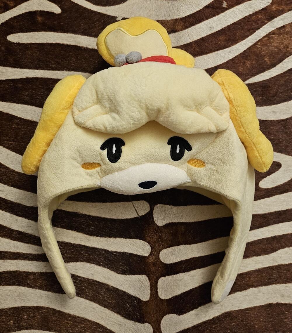 Nintendo Bandai Animal Crossing Isabelle Plush Kigurumi Hat Japanese Import